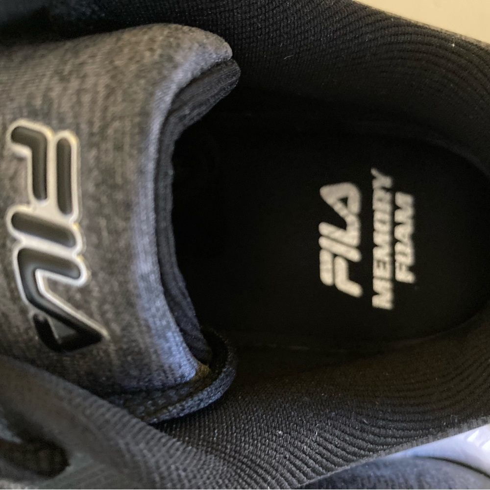 New With Tags Fila Memory Trexan Size 9 - Picture 3 of 9